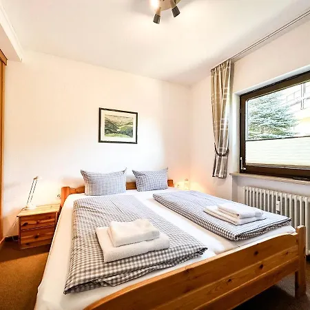 Heger Apartment *